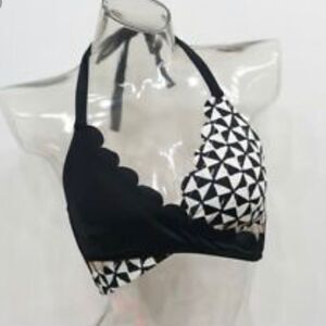 Vanilla Beach Black Ivory Geo Wrap Scallop Bikini Swimsuit Top XS